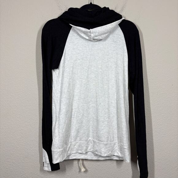 Maple Sage Womens Size Small Colorblock Hoodie Tunic White Black Long Sleeves - Picture 2 of 9
